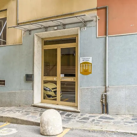 Ligurian Vacation! Functional Flat