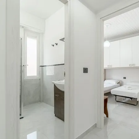 Ligurian Vacation! Functional Flat Apartment Rapallo