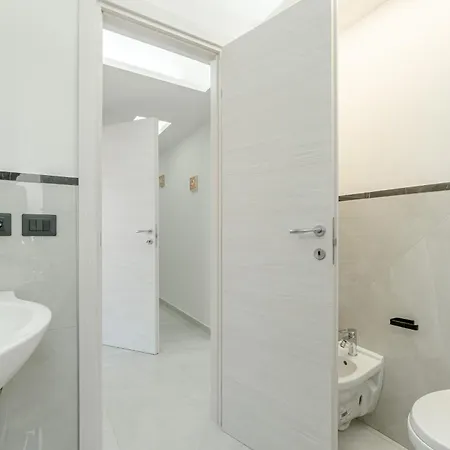 Ligurian Vacation! Functional Flat Apartment