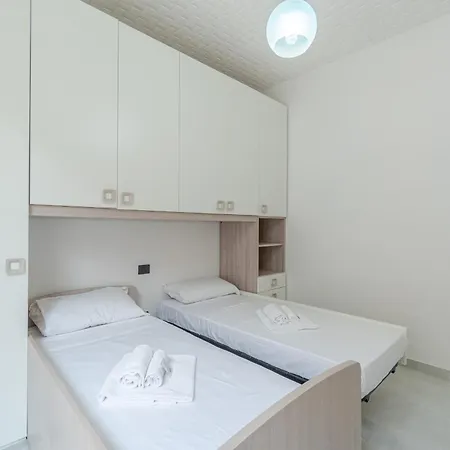 Ligurian Vacation! Functional Flat Apartment *