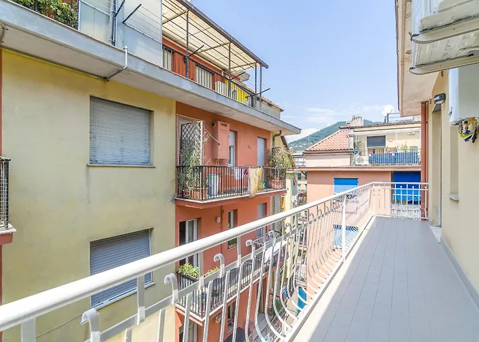Ligurian Vacation! Functional Flat Rapallo